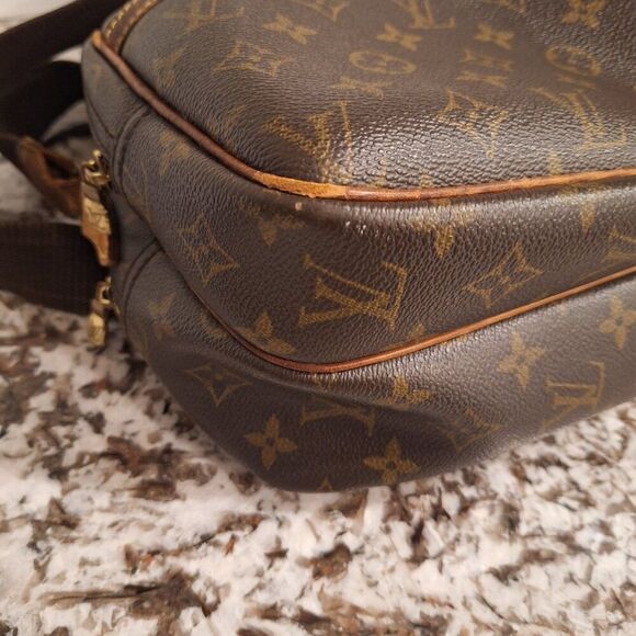 Louis Vuitton Monogram  Shoulder Bag SP 1010 - Stylish Crossbody Purse - Picture 8 of 15